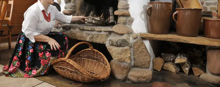 Intérieur régional de l'Auberge Kalina